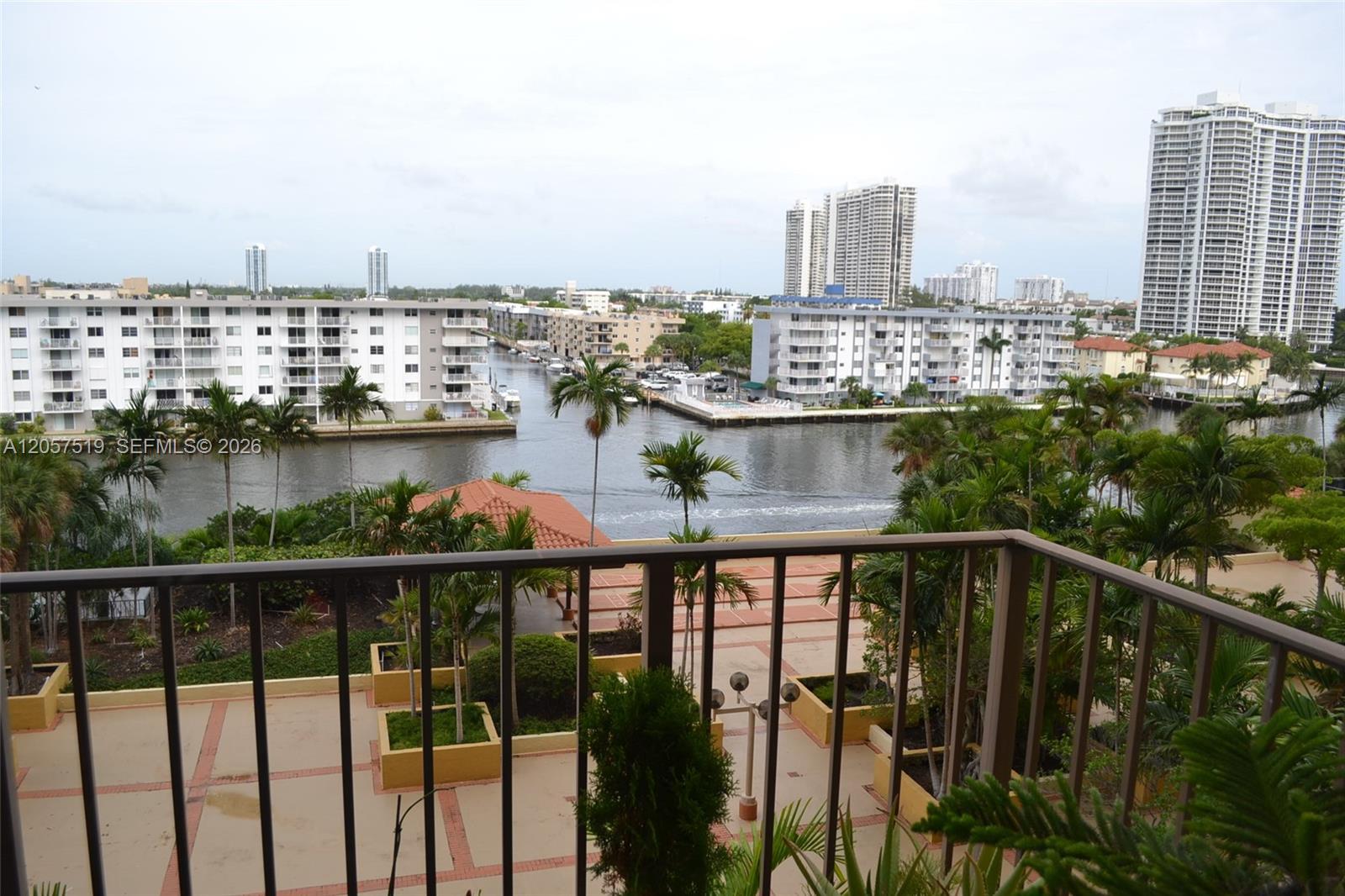 Sunny Isles Beach, FL 33160 photo 4