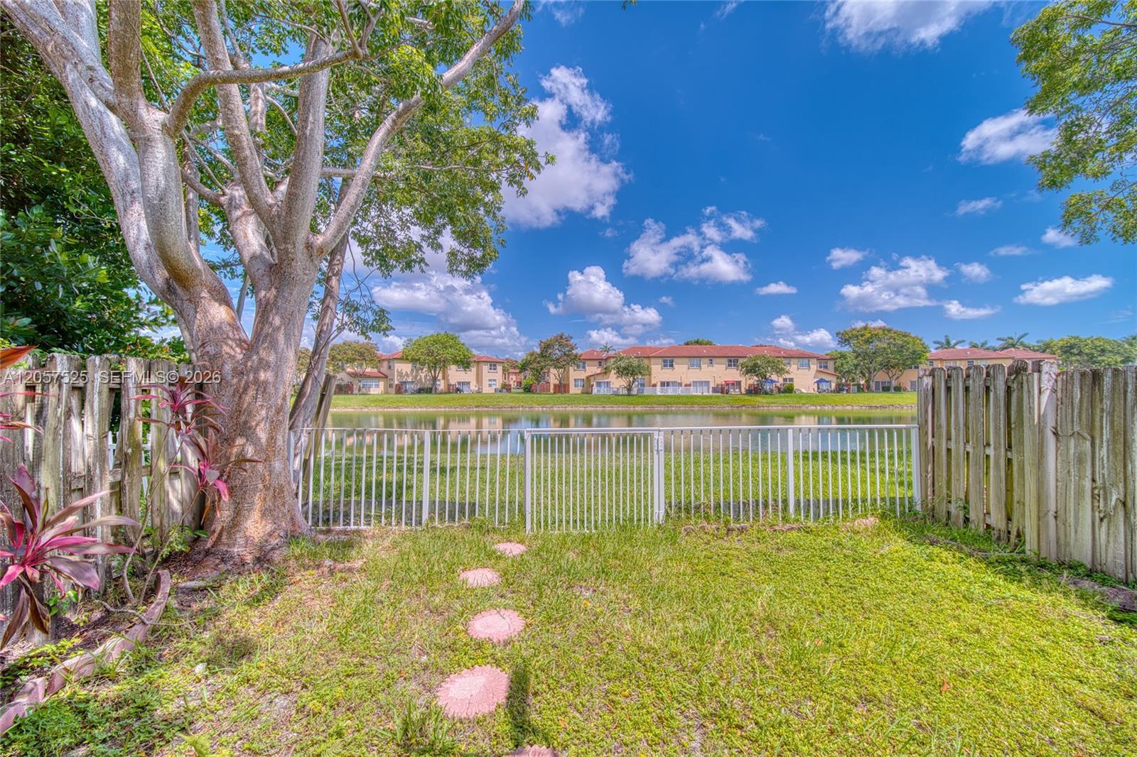 3365 NE 11th Dr # 3365, Homestead FL 33033 photo 2