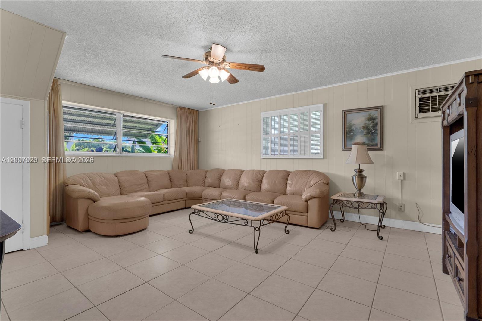 2322 SW 128th Ave, Miami FL 33175 photo 5