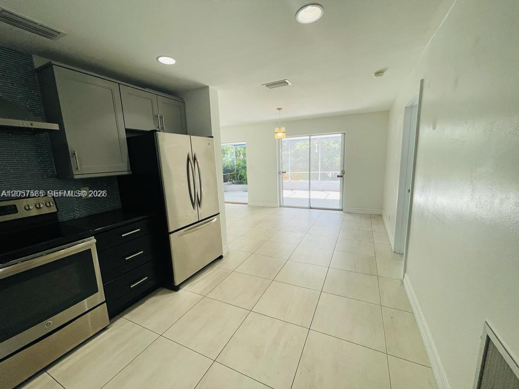 1900 NE 41st St # 0, Oakland Park FL 33308 photo 4