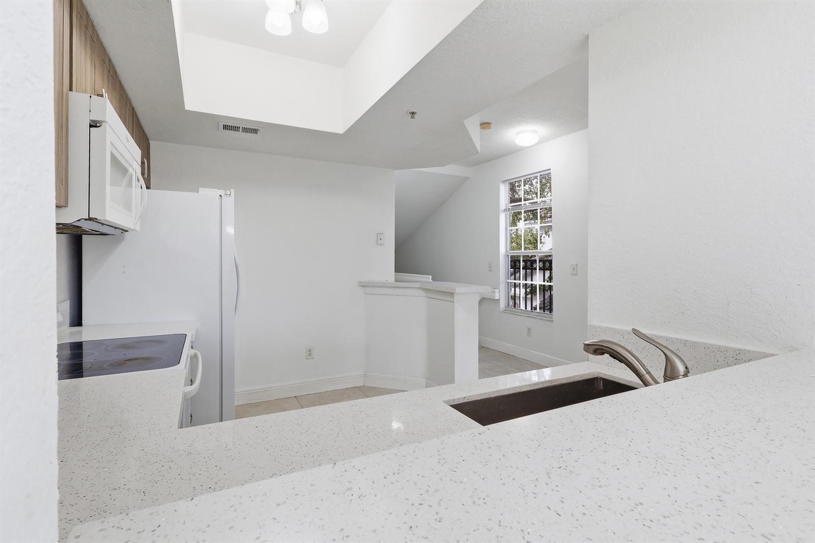785 SW 148th Avenue # 1402, Sunrise FL 33325 photo 3