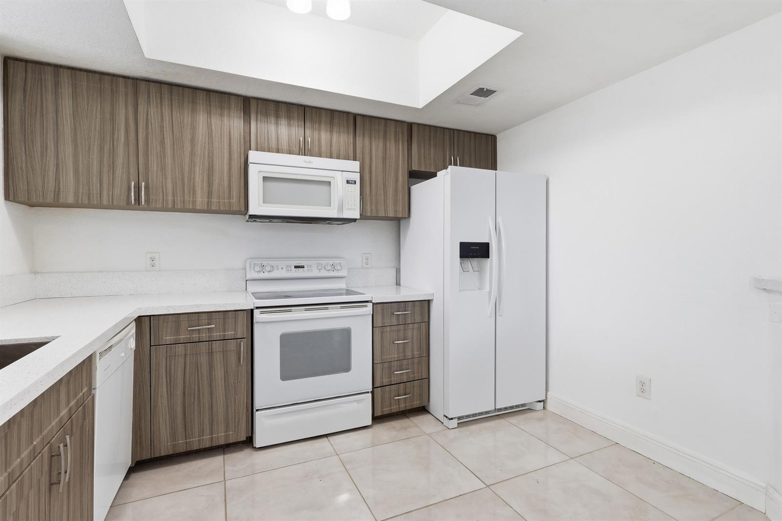 785 SW 148th Avenue # 1402, Sunrise FL 33325