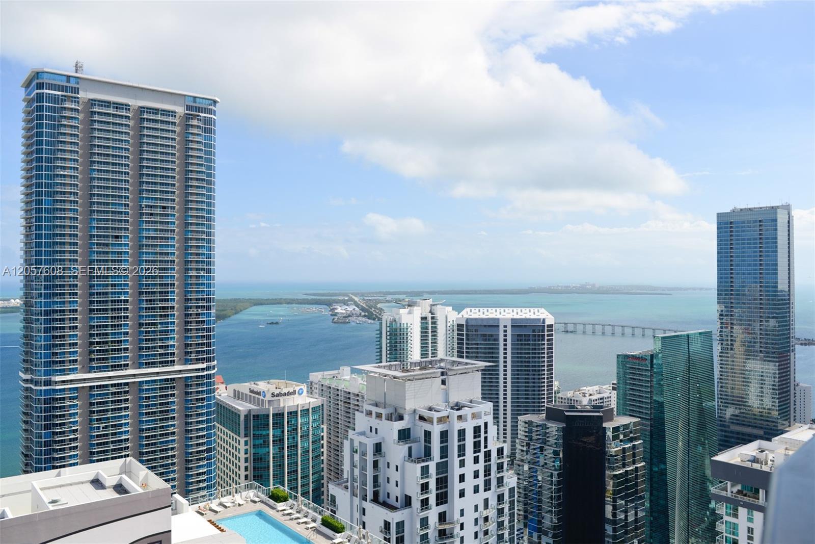 1000 Brickell Plaza, Miami FL 33131 photo 5