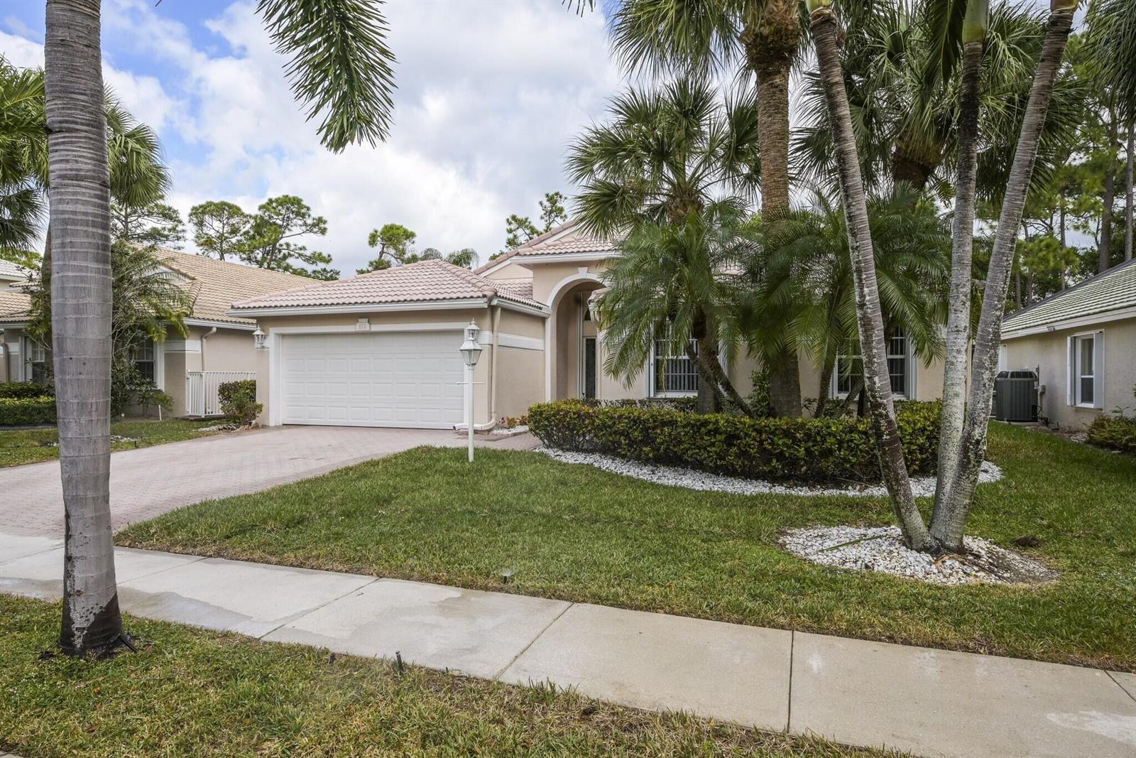 172 Jones Creek Drive, Jupiter FL 33458