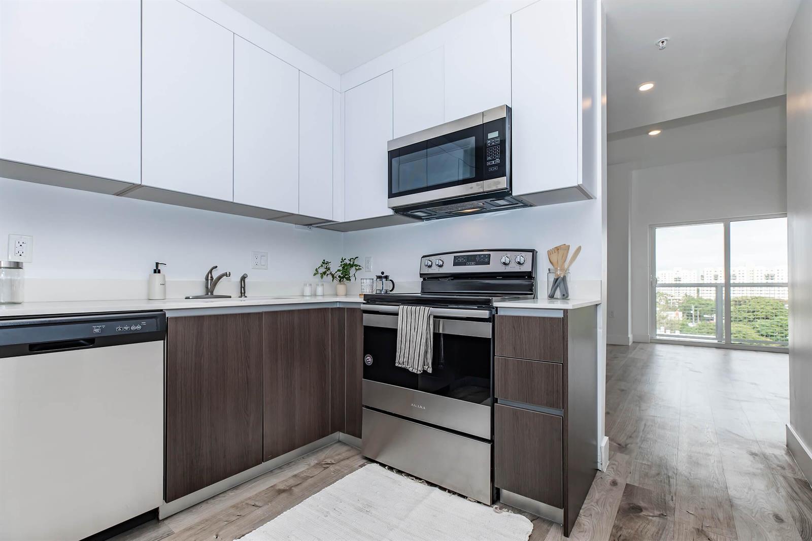 39 NW 7th Avenue # 702, Miami FL 33128
