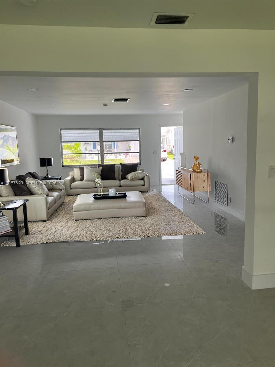 1832 SW 17th St, Boynton Beach FL 33426 photo 4