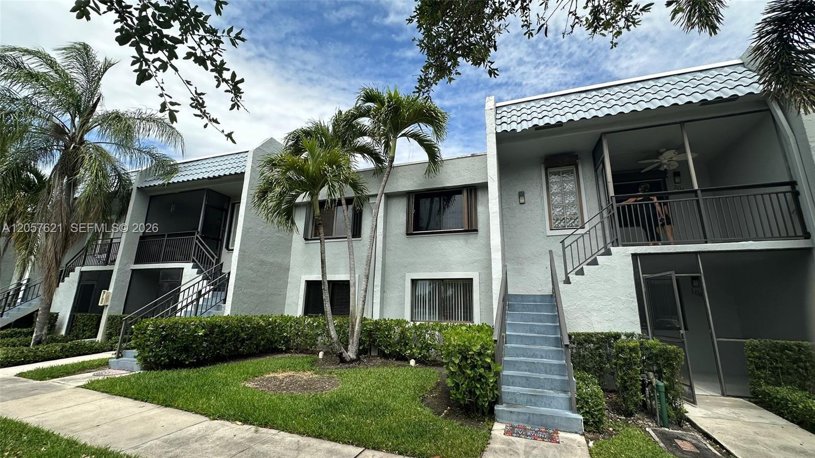 16551 Blatt Blvd # 204, Weston FL 33326