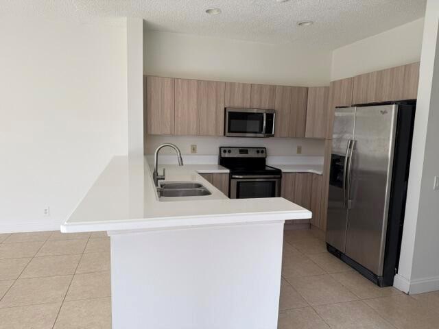 686 Lone Pine Lane, Weston FL 33327 photo 4