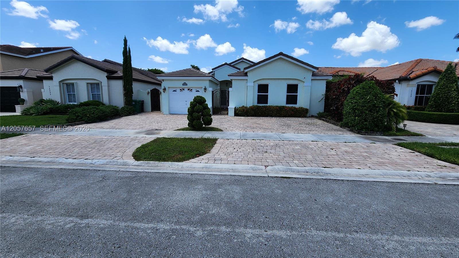 14249 SW 90th Ter, Miami FL 33186 photo 3