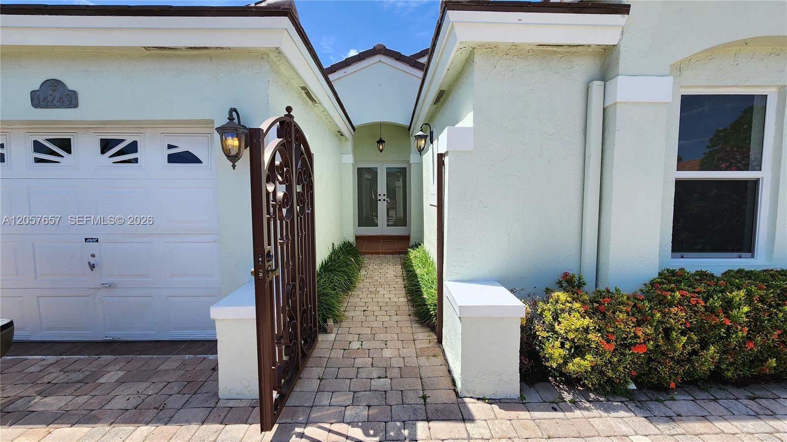 14249 SW 90th Ter, Miami FL 33186 photo 5