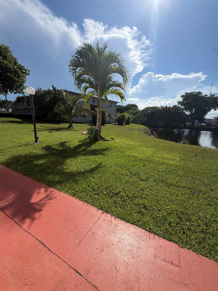 20330 NE 2nd Avenue # 19, Miami Gardens FL 33179 photo 3