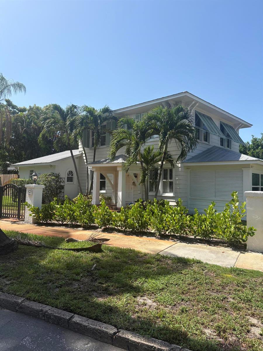 319 BUCKINGHAM Road, West Palm Beach FL 33405