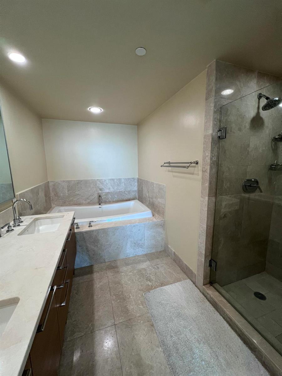 17001 COLLINS Avenue # 1806, Sunny Isles Beach FL 33160 photo 4