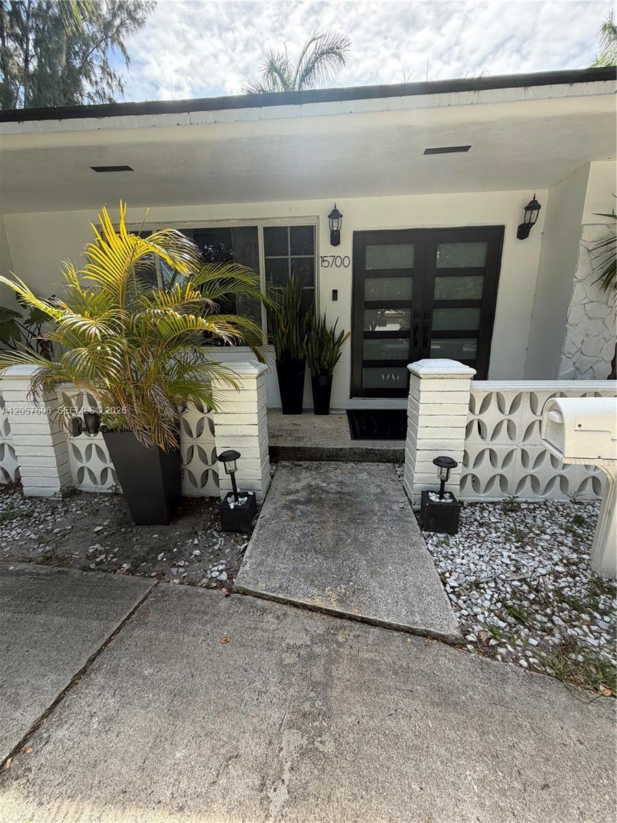 15700 N Miami Ave, Miami FL 33169 photo 5