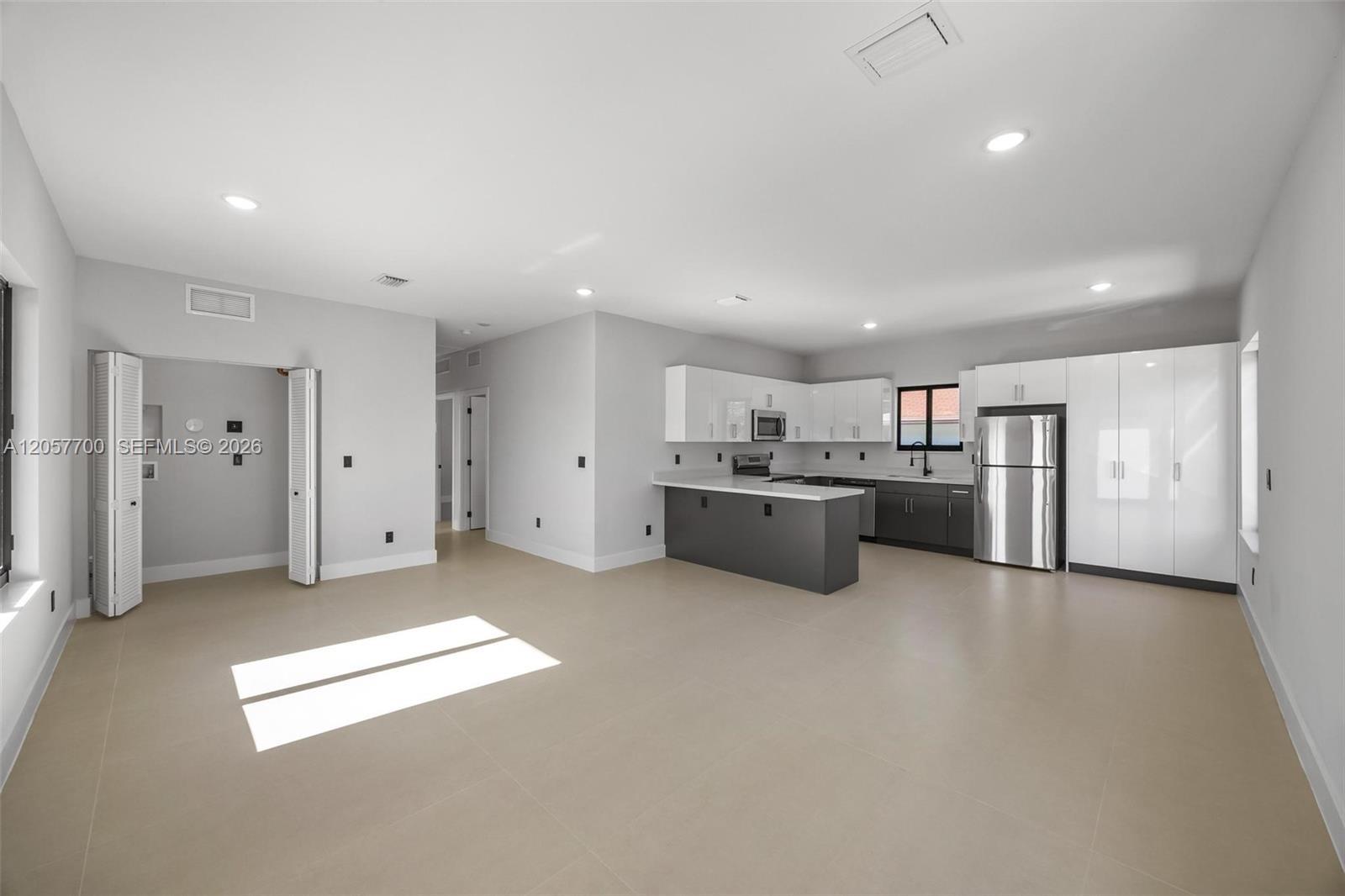 601 NW 3rd Ave # A, Hallandale Beach FL 33009 photo 4