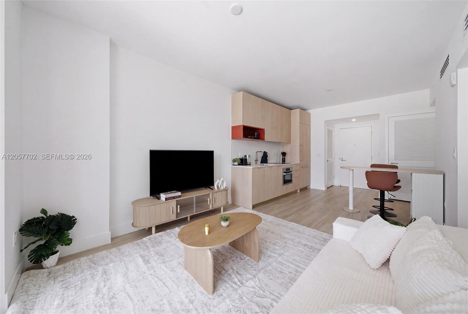 90 NE 32ND ST # 811, Miami FL 33137 photo 2