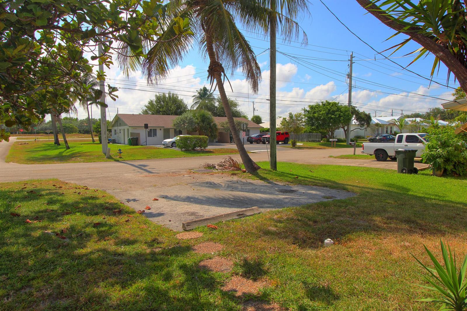 1045 Miami Boulevard # A, Delray Beach FL 33483 photo 4