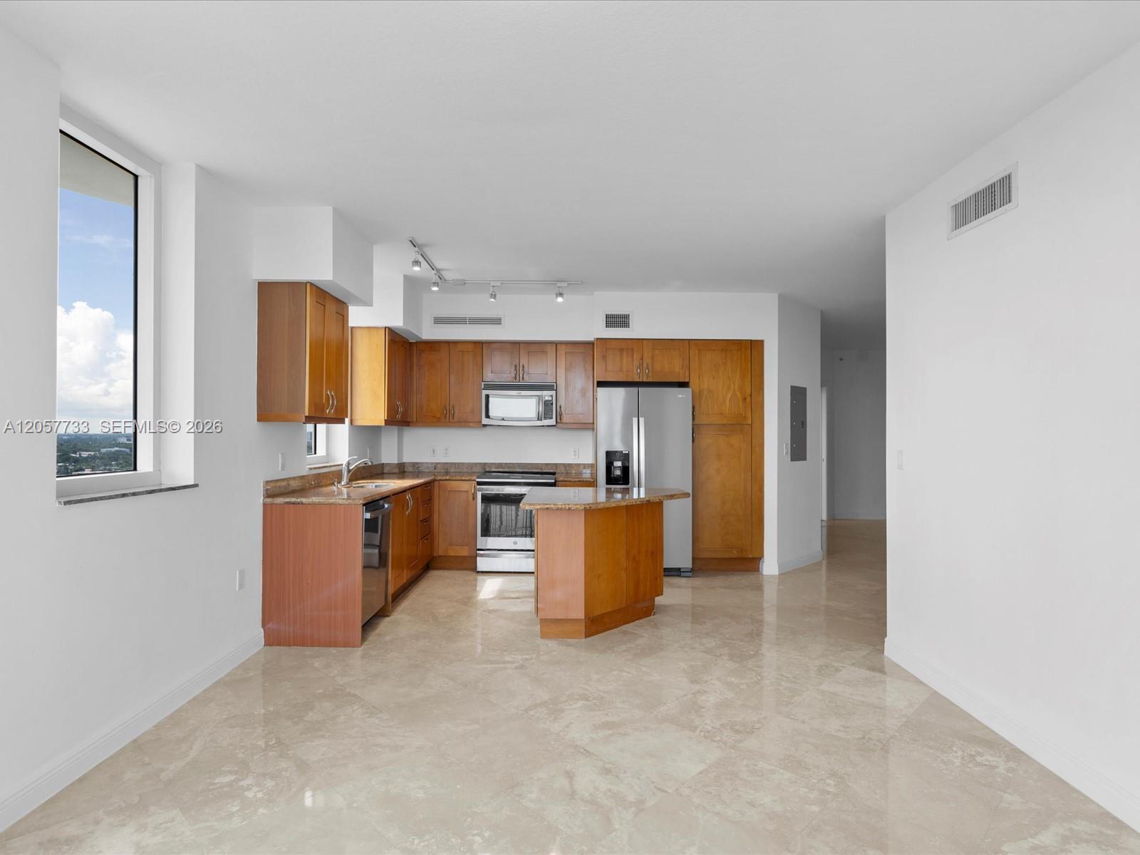 1745 E Hallandale Beach Blvd # 2007W, Hallandale Beach FL 33009 photo 4