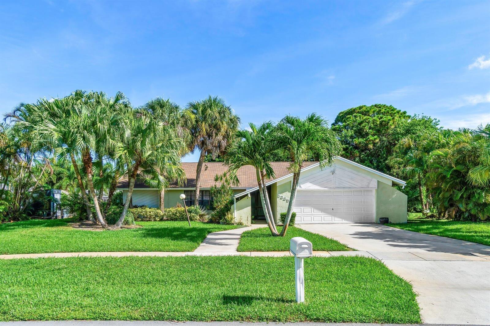 5335 Havasu Court, Lake Worth FL 33467