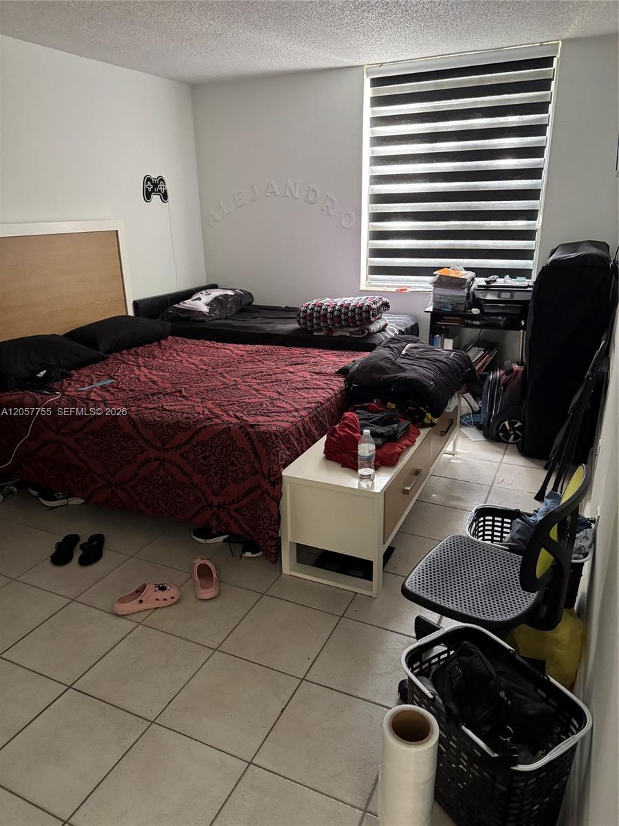 Miami, FL 33186 photo 4