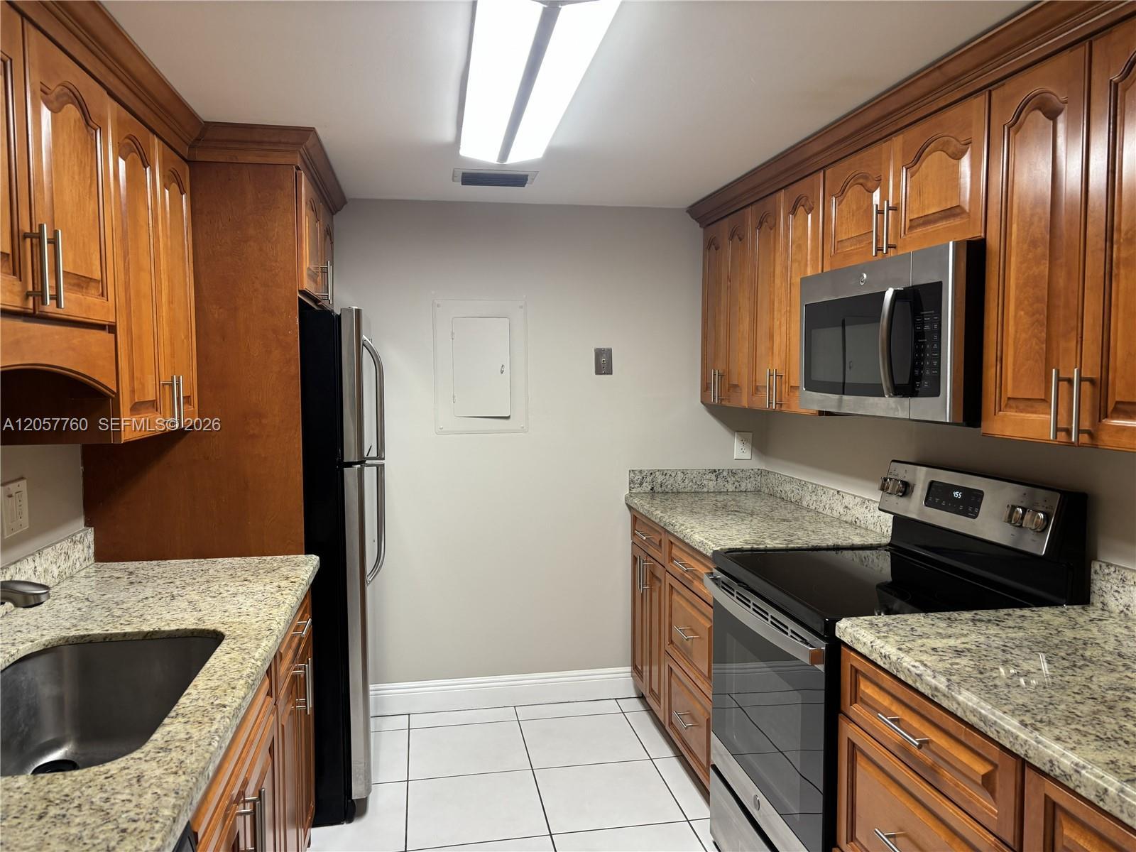 7965 SW 86th St # 105, Miami FL 33143 photo 3