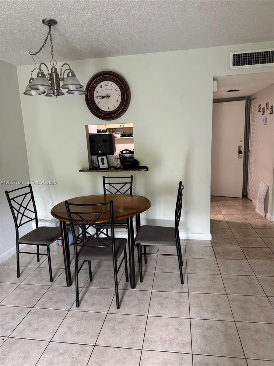 Miami, FL 33186 photo 4