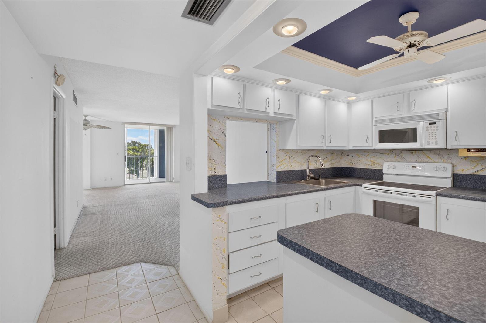 5301 NW 2nd Avenue, Boca Raton FL 33487 photo 4
