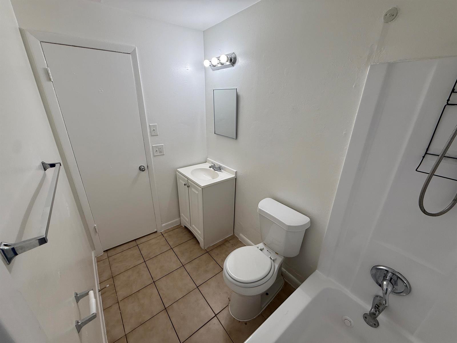 2316 MONROE Street # 10, Hollywood FL 33020 photo 2
