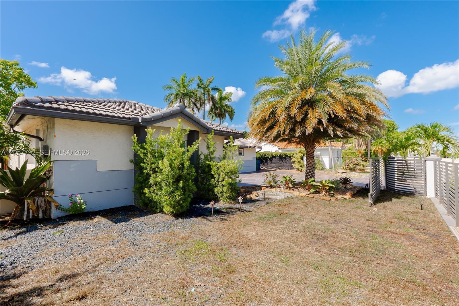 6320 NW 199th St, Hialeah FL 33015 photo 5