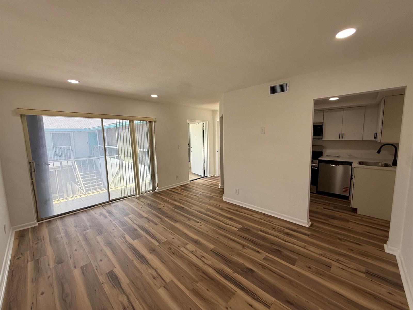 1534 SE 15TH Street # 8, Fort Lauderdale FL 33316 photo 2