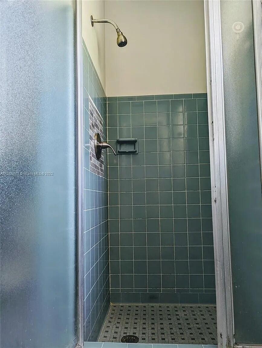 1512 NE 109th Street # 1512, Miami FL 33161 photo 4