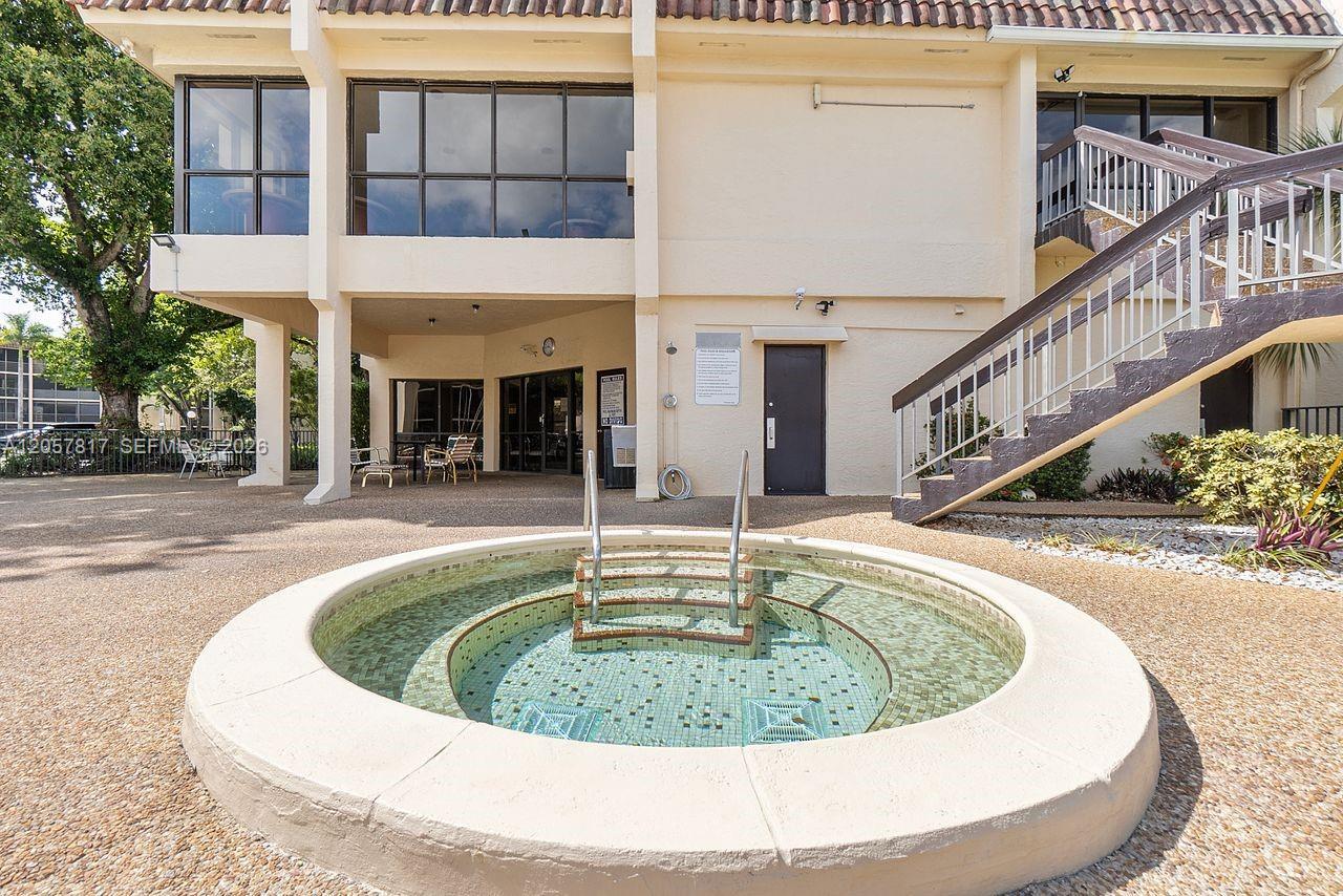 6655 W Broward Blvd # 200, Plantation FL 33317 photo 4