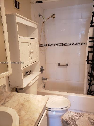 1300 NE Miami Gardens Dr # 419E, Miami FL 33179 photo 5