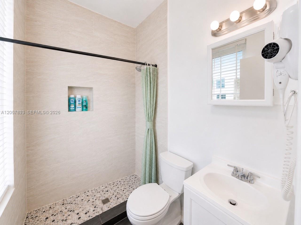 3025 Indian Creek Dr # 310, Miami Beach FL 33140 photo 5