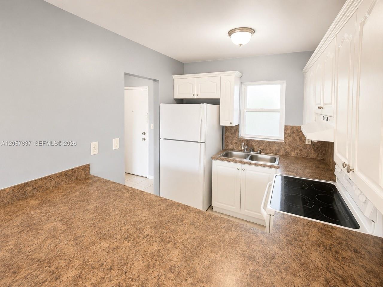 2400 NW 16th St Rd # 407, Miami FL 33125 photo 2