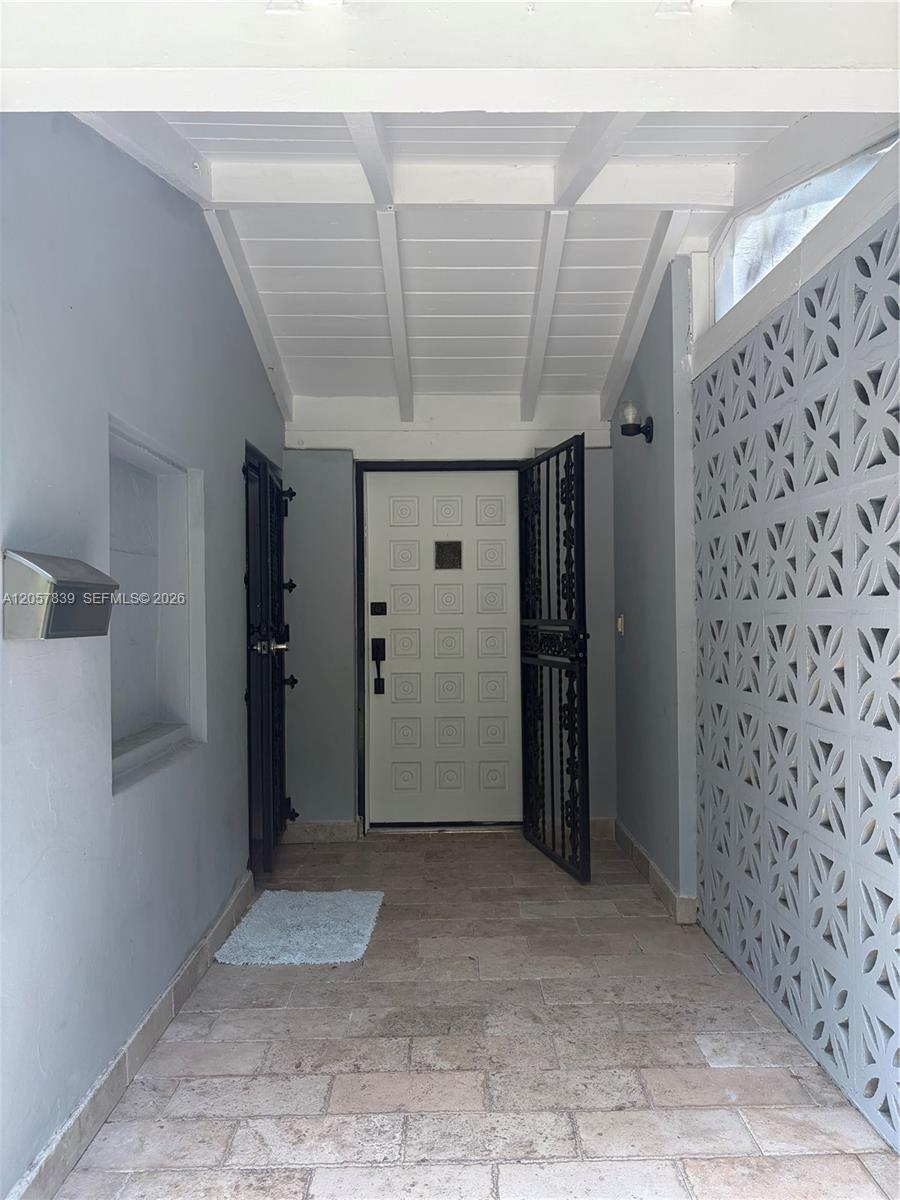 6625 Nervia St, Coral Gables FL 33146 photo 5