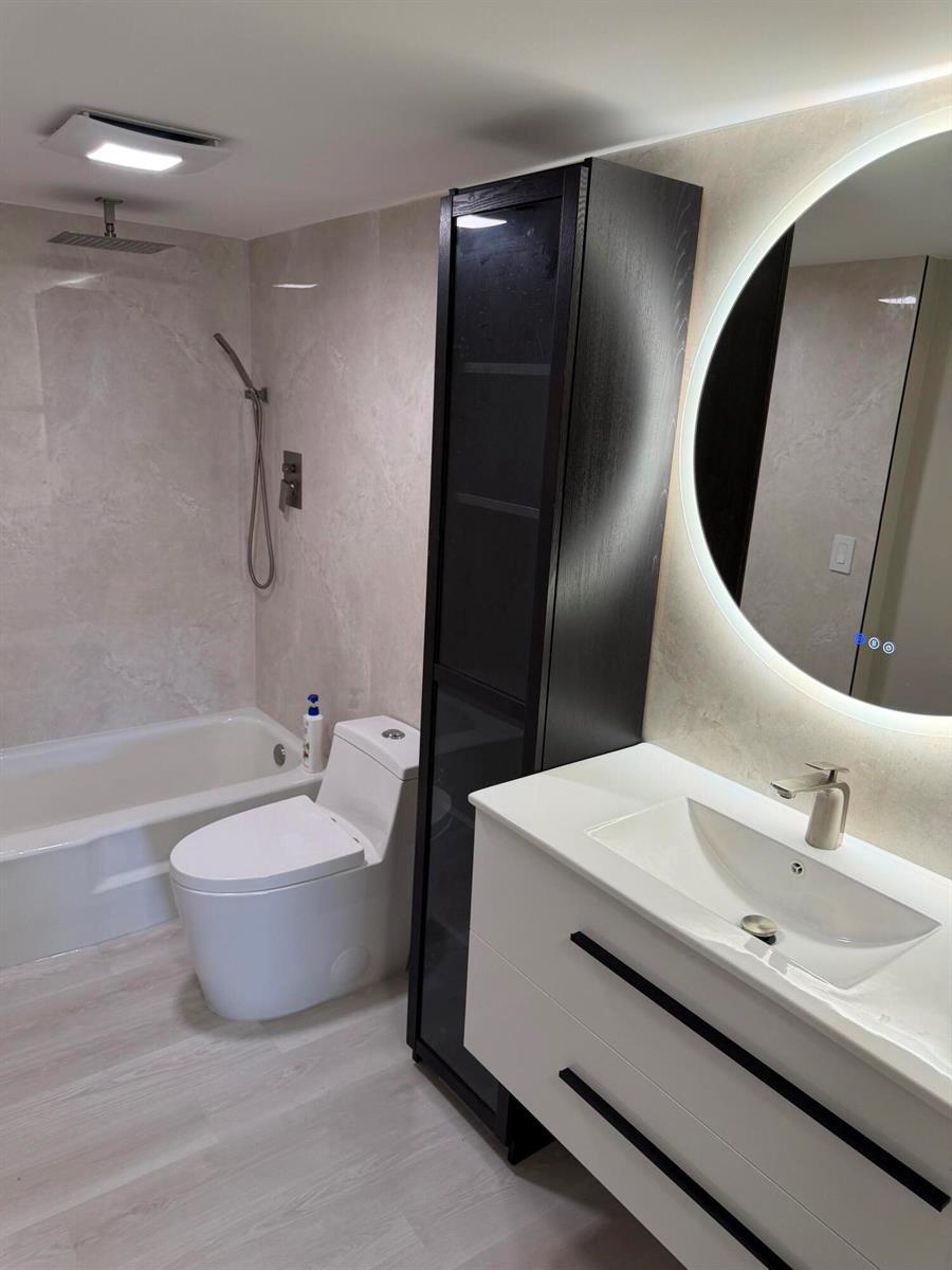 17800 ATLANTIC Boulevard # 302, Sunny Isles Beach FL 33160 photo 5