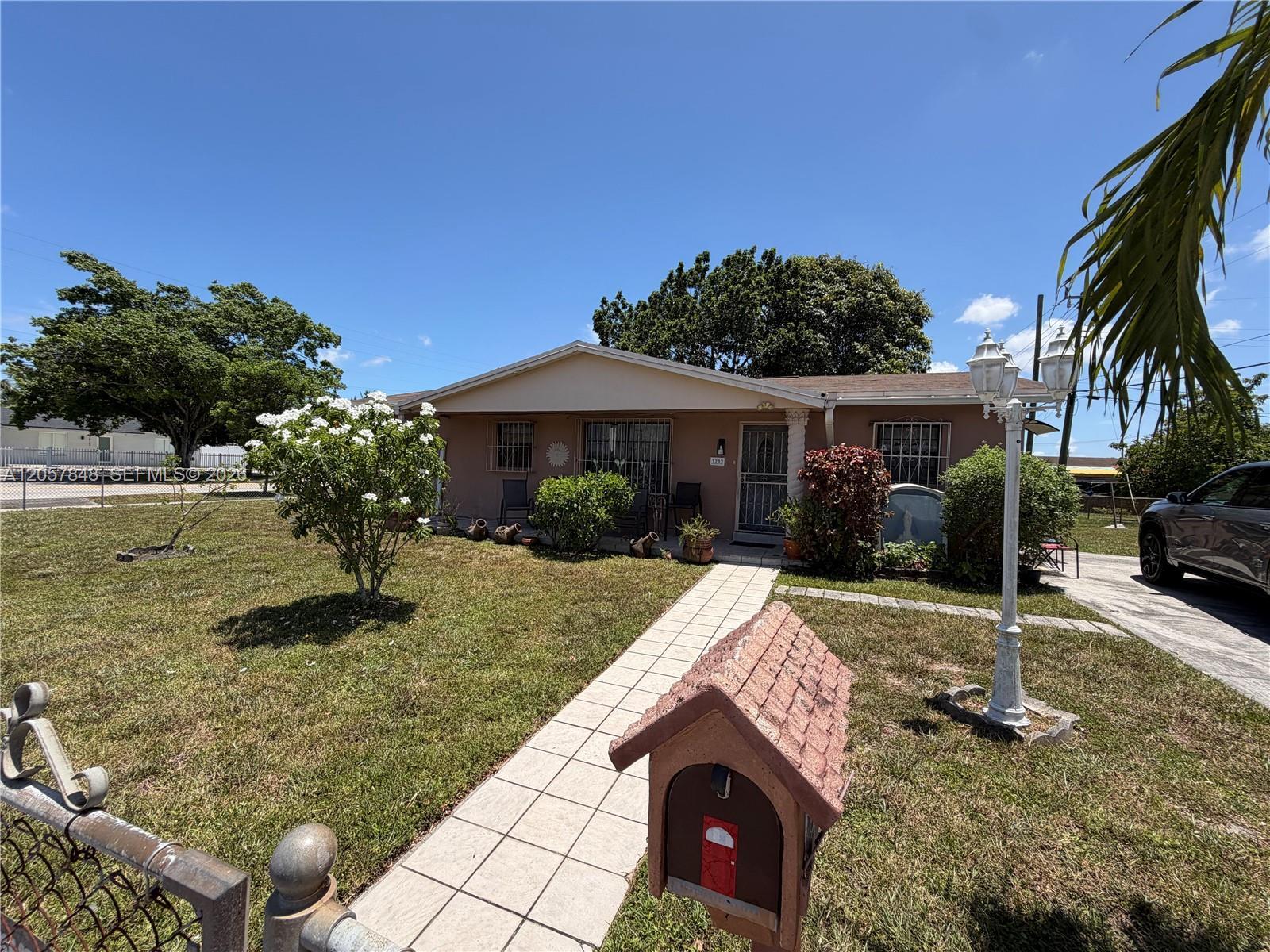 3202 NW 182nd St, Miami Gardens FL 33056 photo 2