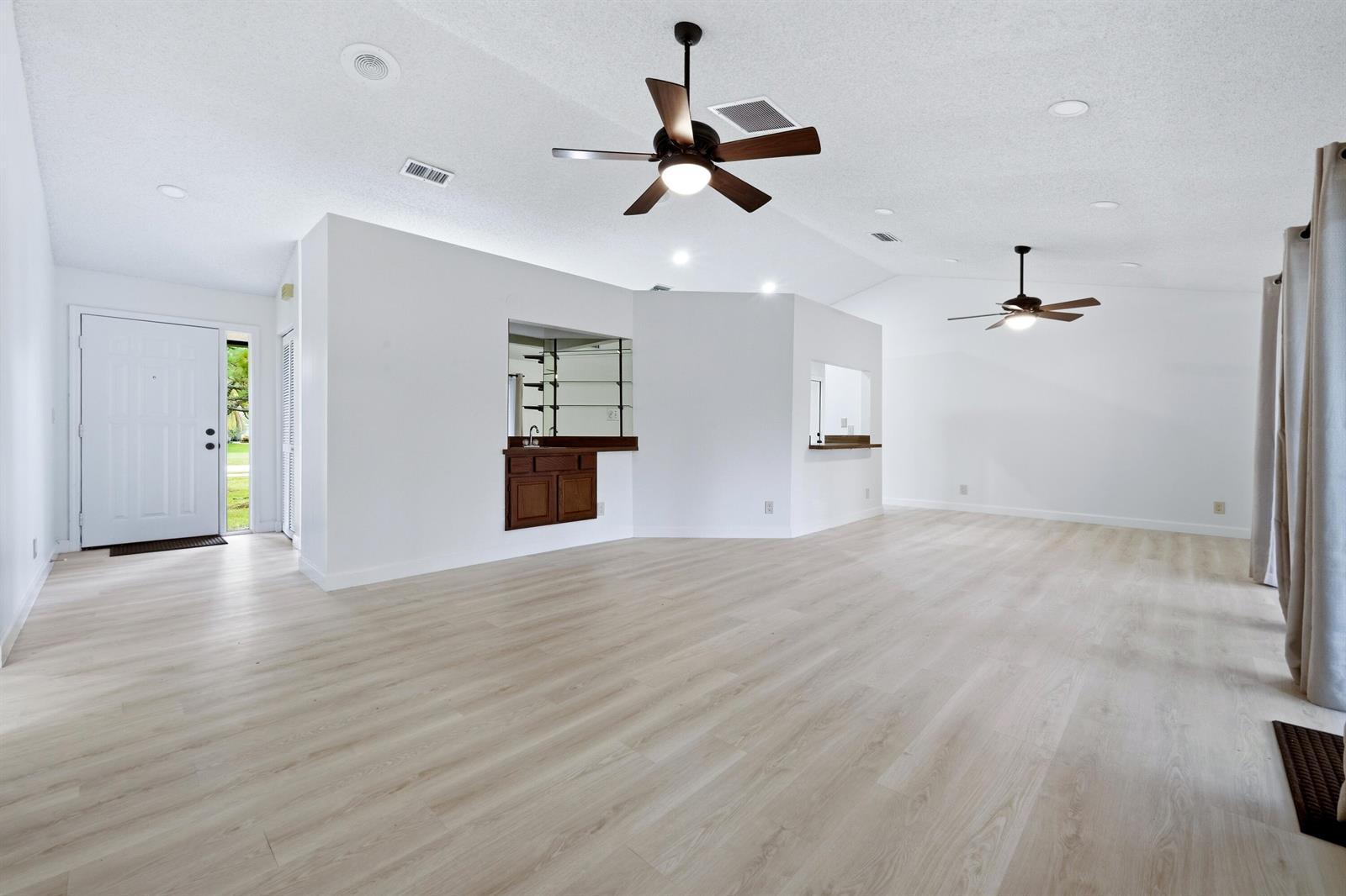 7380 155TH Place N, Palm Beach Gardens FL 33418 photo 3