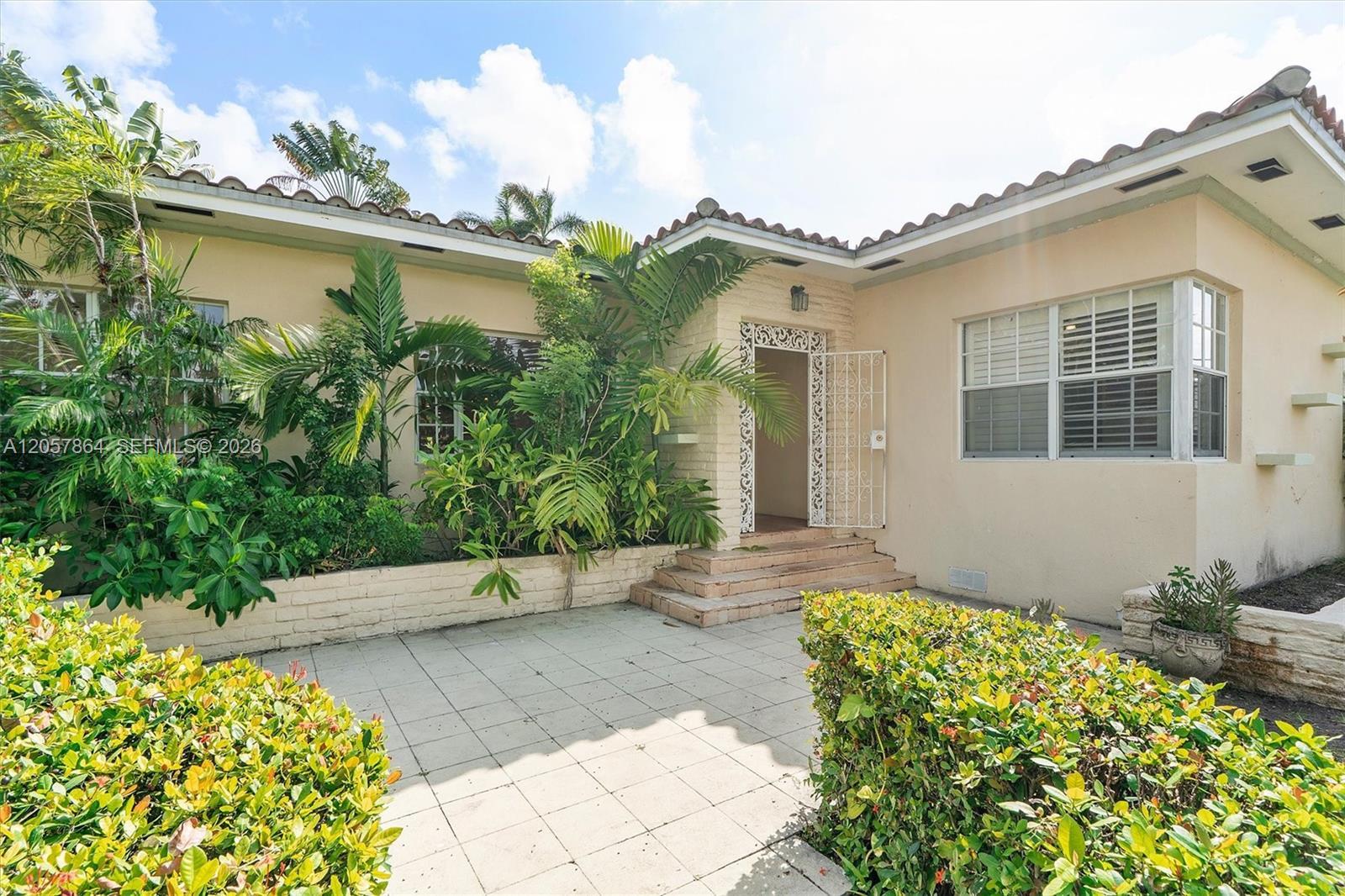 4445 N Michigan Ave, Miami Beach FL 33140 photo 2