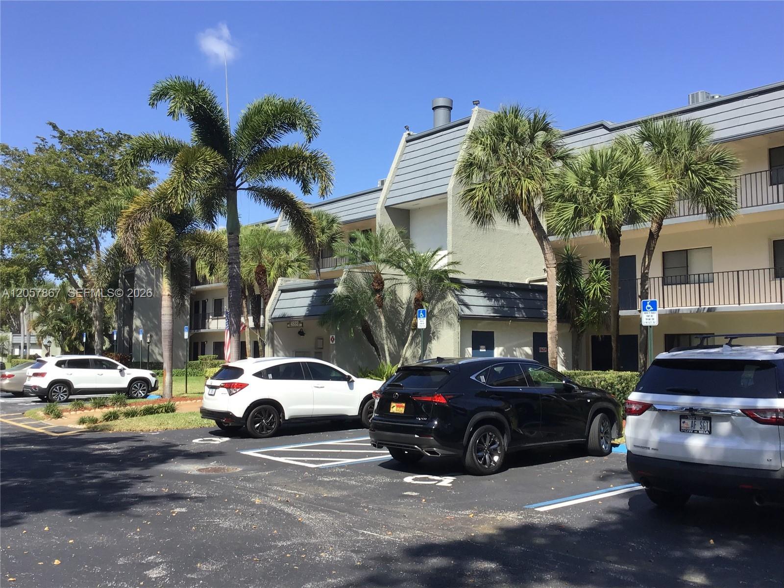 4832 Esedra Ct # 208, Lake Worth FL 33467 photo 3
