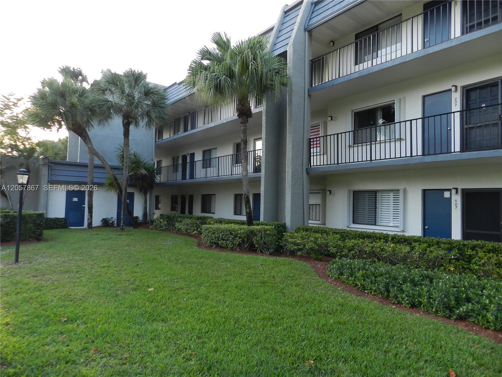 4832 Esedra Ct # 208, Lake Worth FL 33467 photo 4