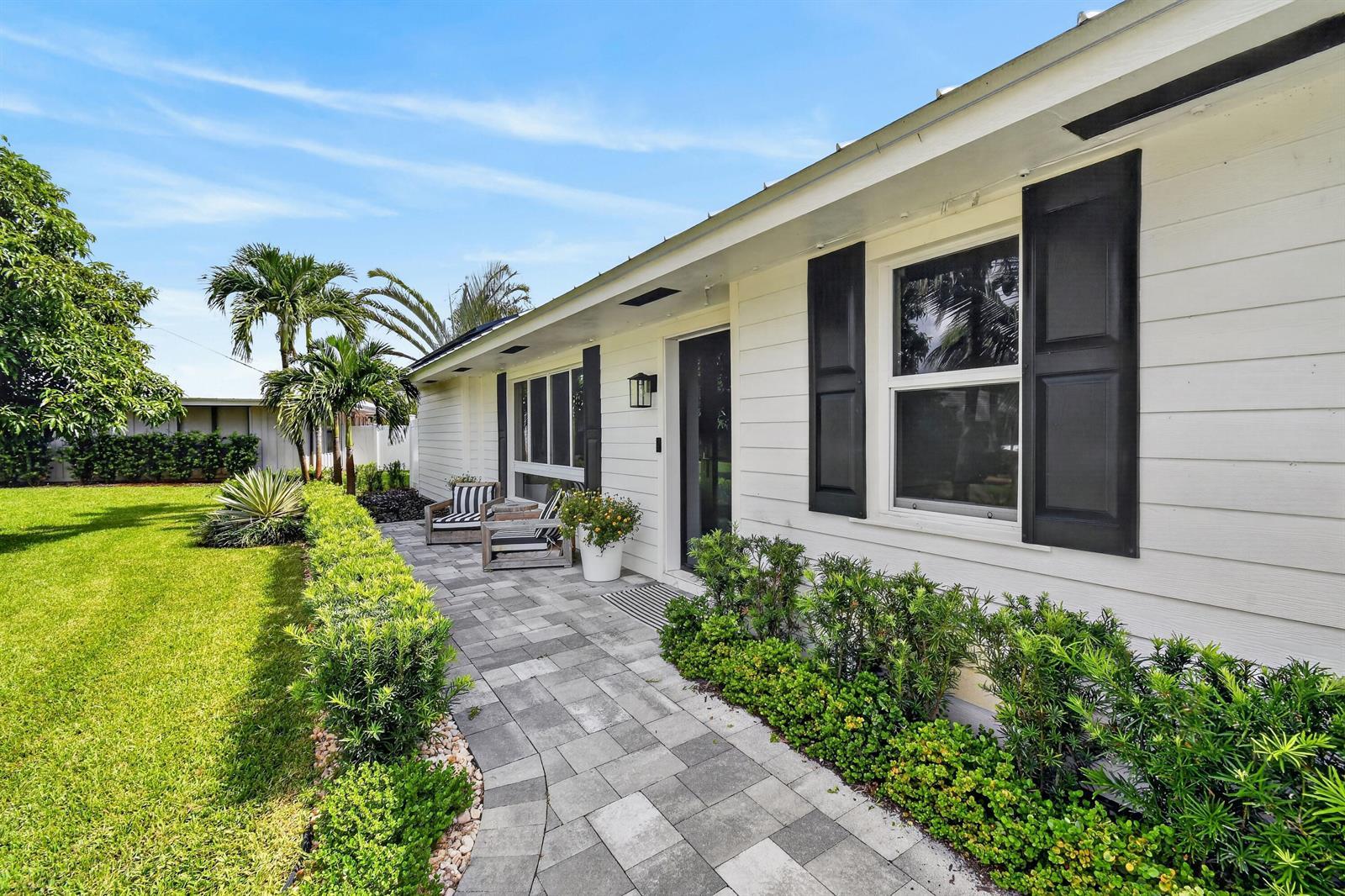 46 DOGWOOD Ridge, Tequesta FL 33469 photo 3