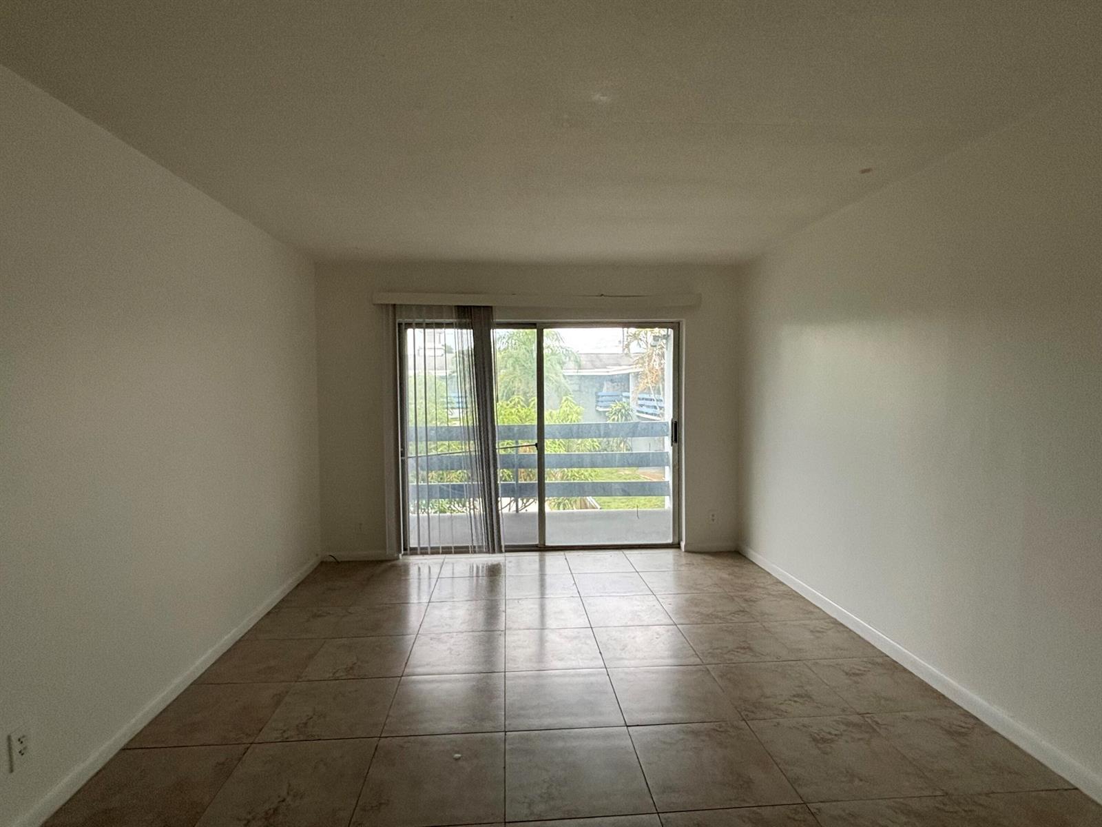 491 NW 42nd Avenue Apt 43, Plantation FL 33317 photo 4