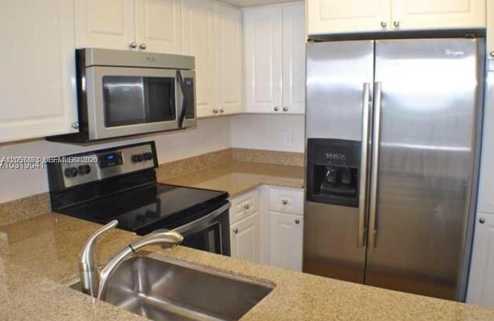 1800 Sunset Harbour Dr # 1109, Miami Beach FL 33139 photo 3