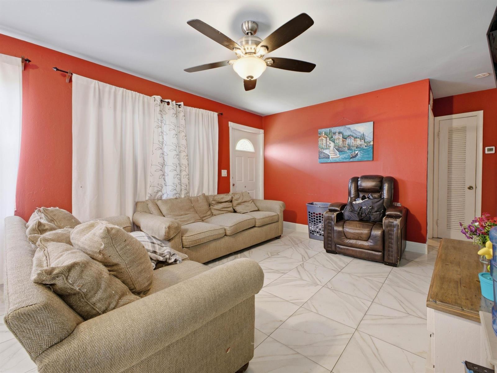 4626 SCHALL Road, FL 33409 photo 5