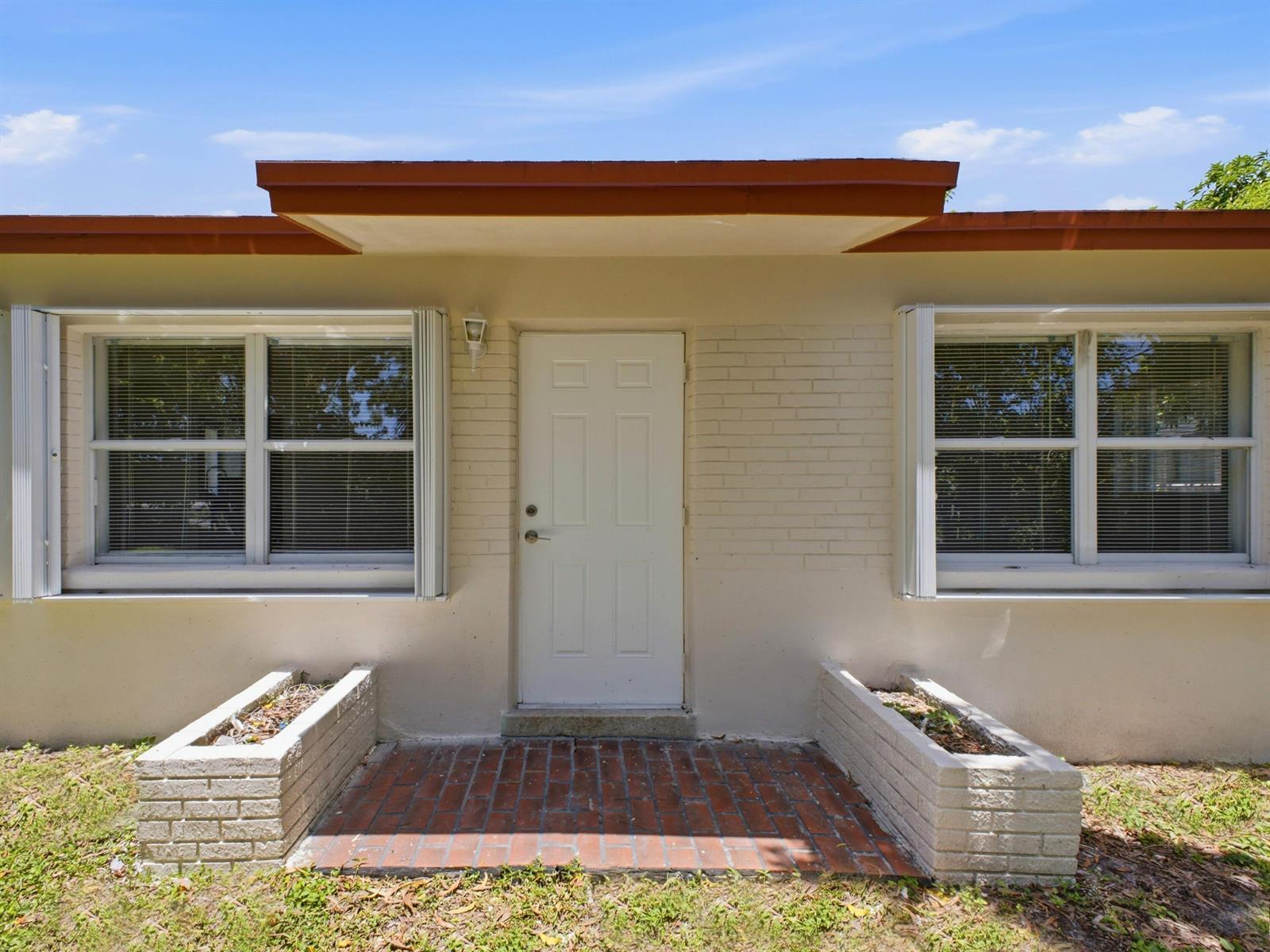 4628 SCHALL Road, FL 33409 photo 3