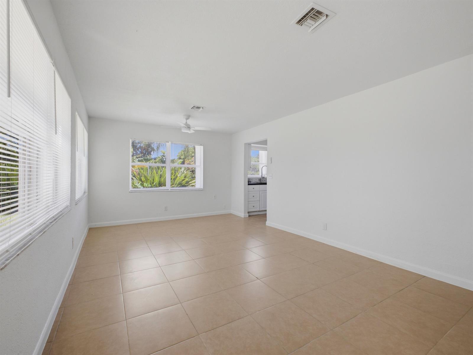 4628 SCHALL Road, FL 33409 photo 4