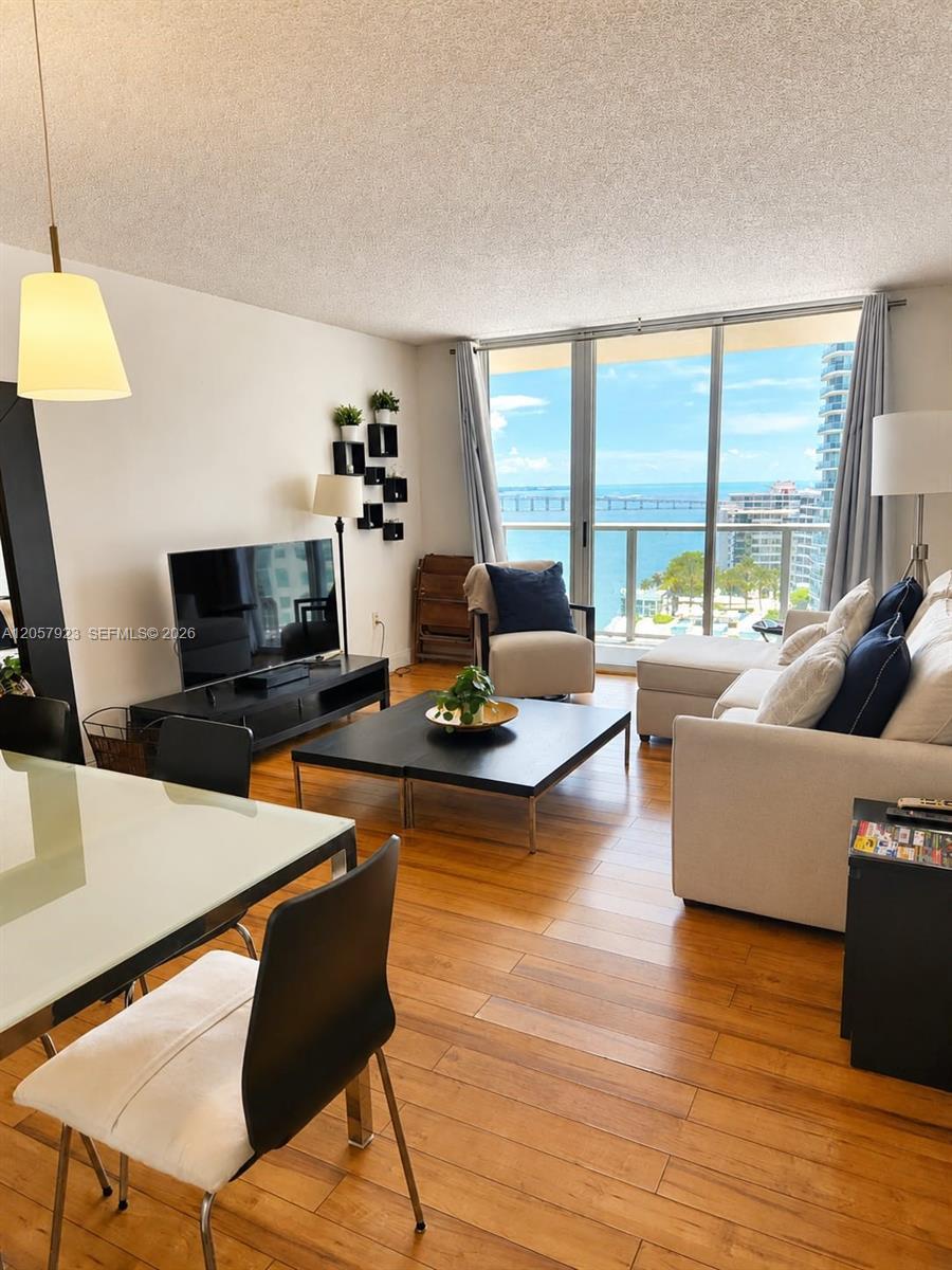 1155 Brickell Bay Dr # 1807, Miami FL 33131 photo 3