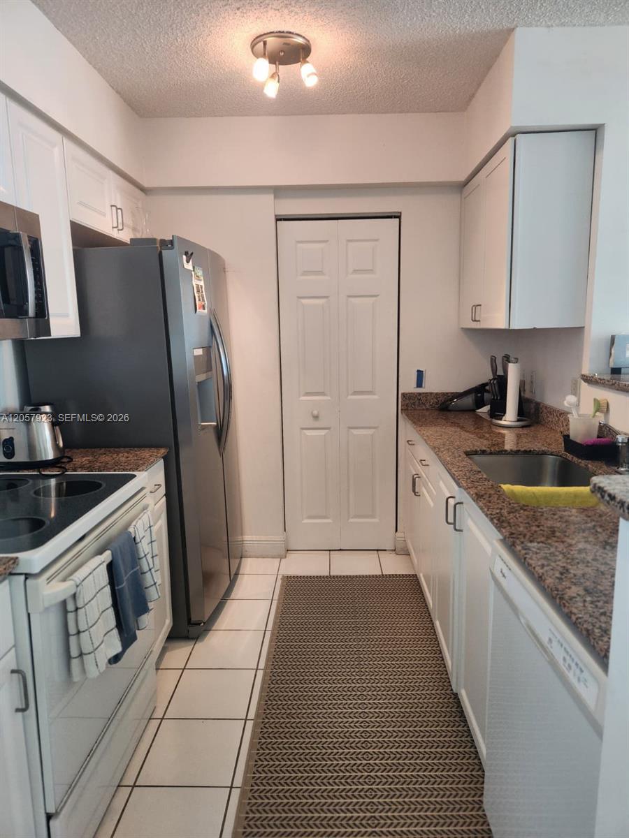 1155 Brickell Bay Dr # 1807, Miami FL 33131 photo 5